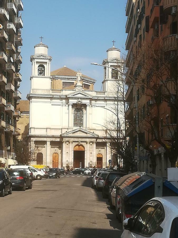 Roma Metro Furio Camillo Leilighet Eksteriør bilde
